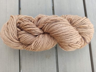 Wollgarn 8/4, 100g hellbraun pflanzengef�rbt