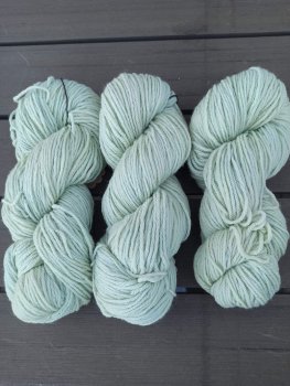 Wollgarn 8/4, 100g blassgr�n